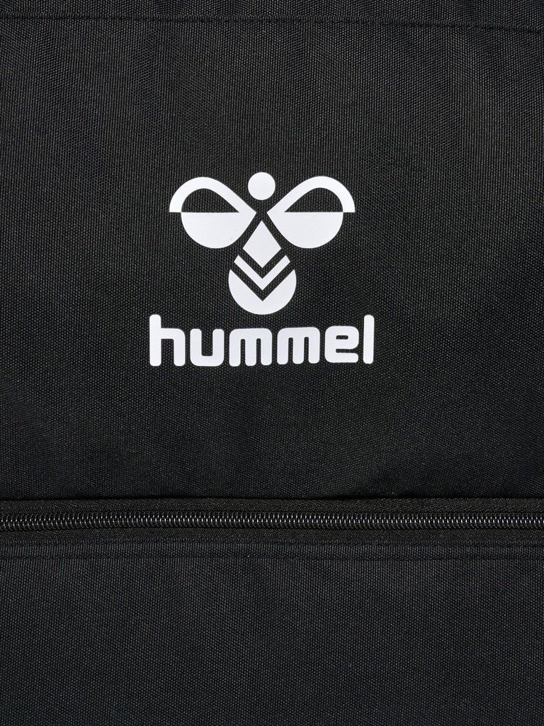 Hummel Core 2.0 Sporttasche mit Bodenfach schwarz