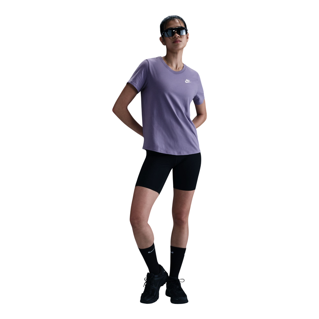 Nike Sportswear Club Essential lila Damen