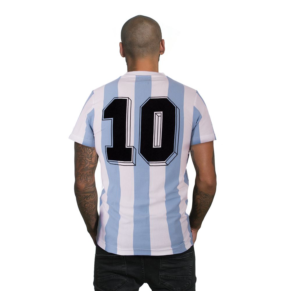 https://www.copafootball.com/images/articles/large/Argentina-1982-V-neck-T-Shirt-White-white-3752.jpg