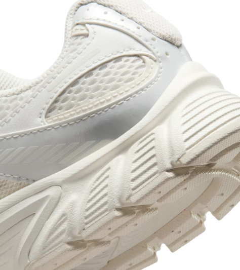 Nike V5 RNR Schuhe weiß Damen