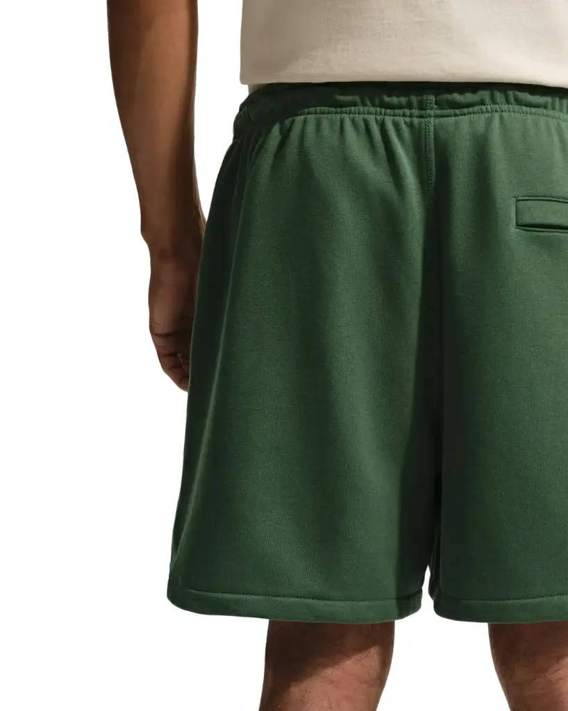 M NK CLUB FT FLOW SHORT NCC