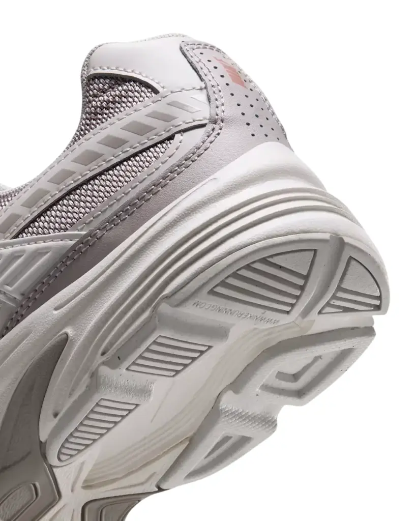 Nike Initiator Sneaker weiß Damen